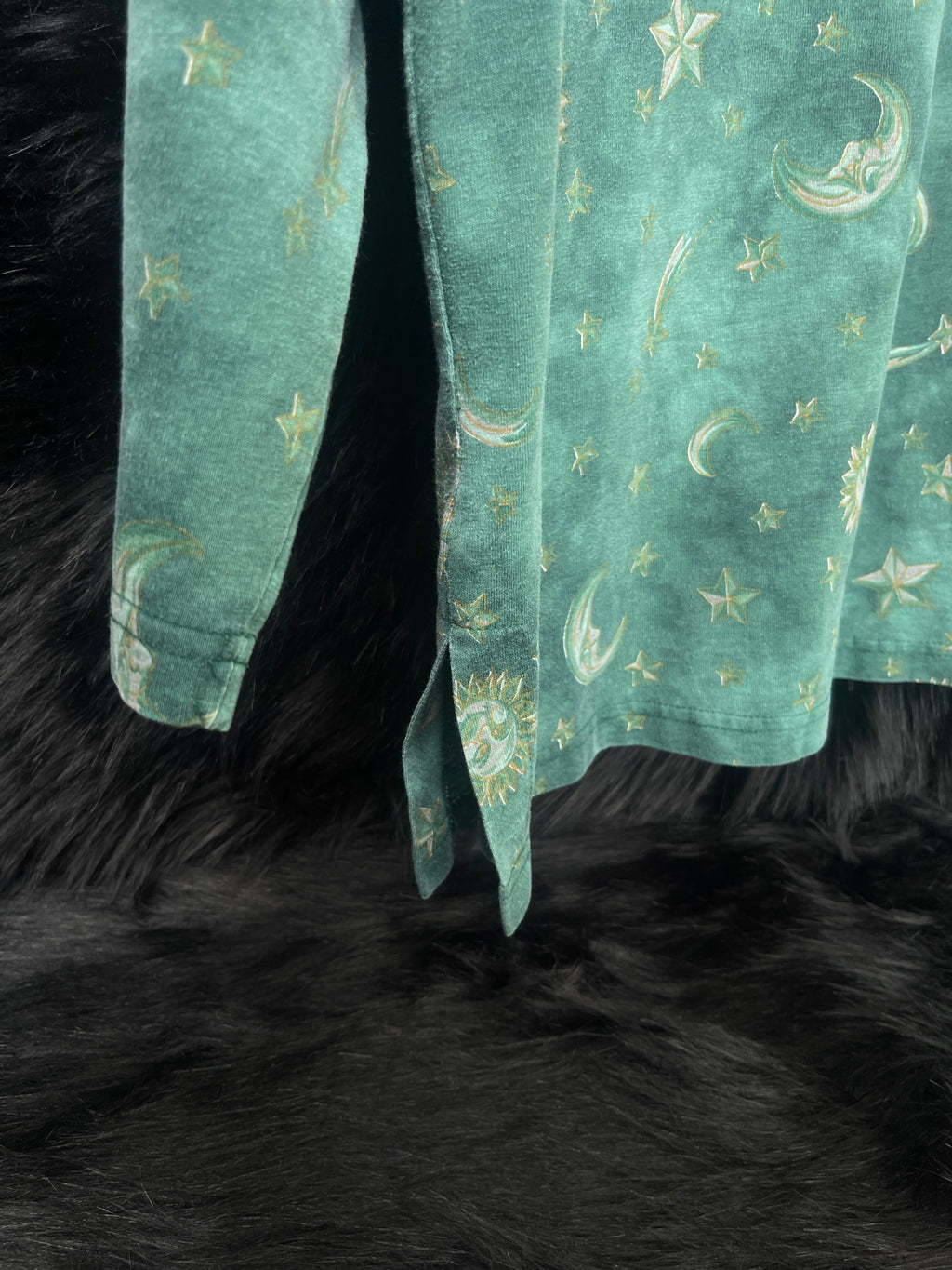 Vintage Size M 3/4 Sleeve Green Celestial Sun Moon Star "SWAT" Top