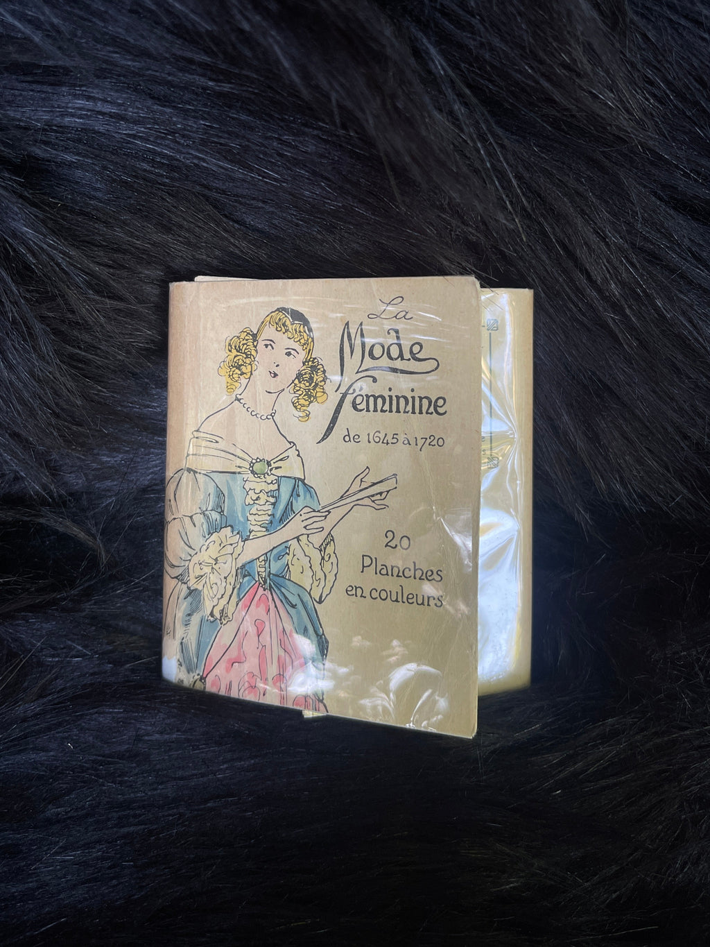 Vintage French Mini “La Mode Féminine de 1645 à 1720” Hand Colored Fashion 20 Plate Portfolio