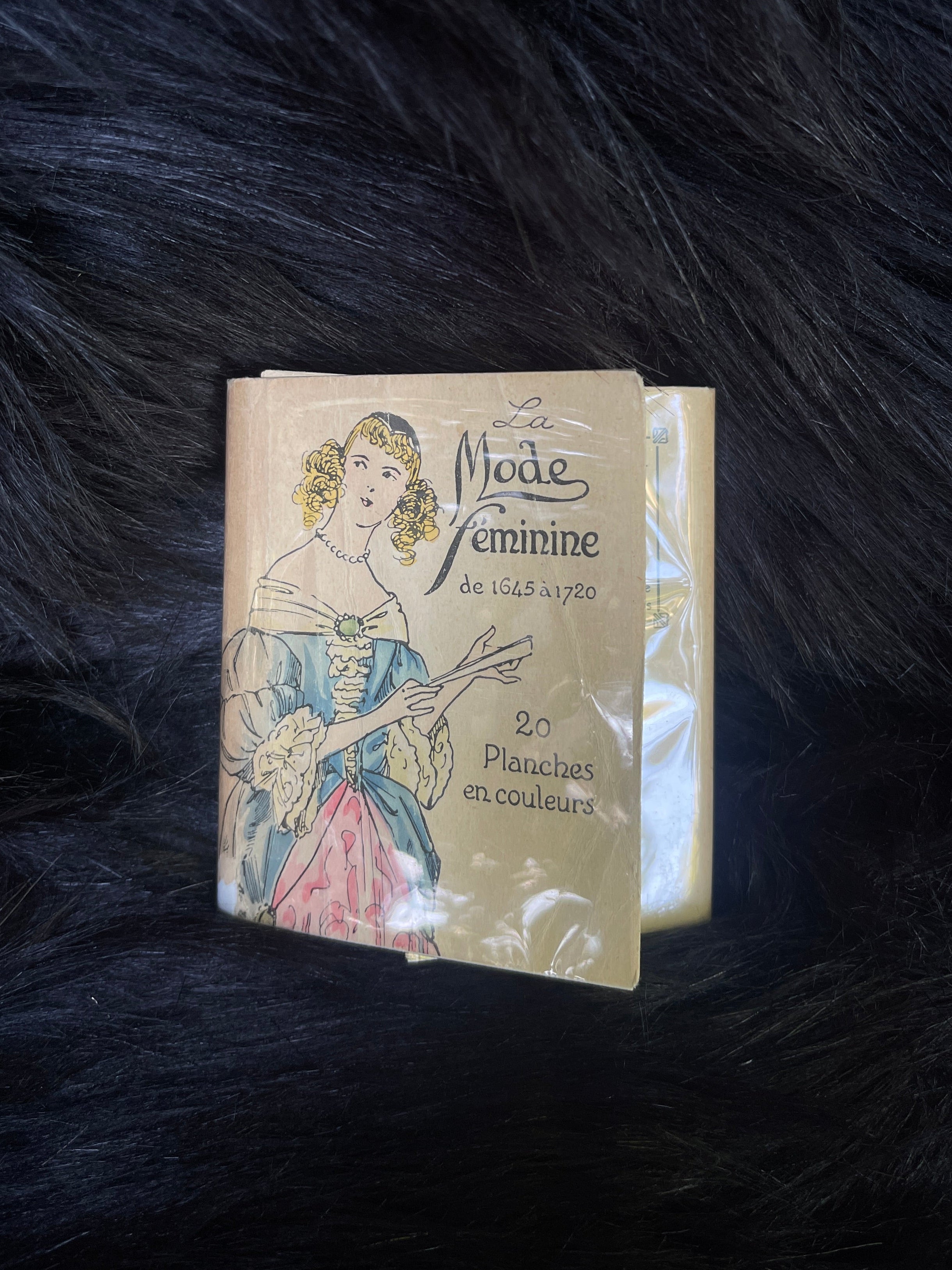 Vintage French Mini “La Mode Féminine de 1645 à 1720” Hand Colored Fashion 20 Plate Portfolio