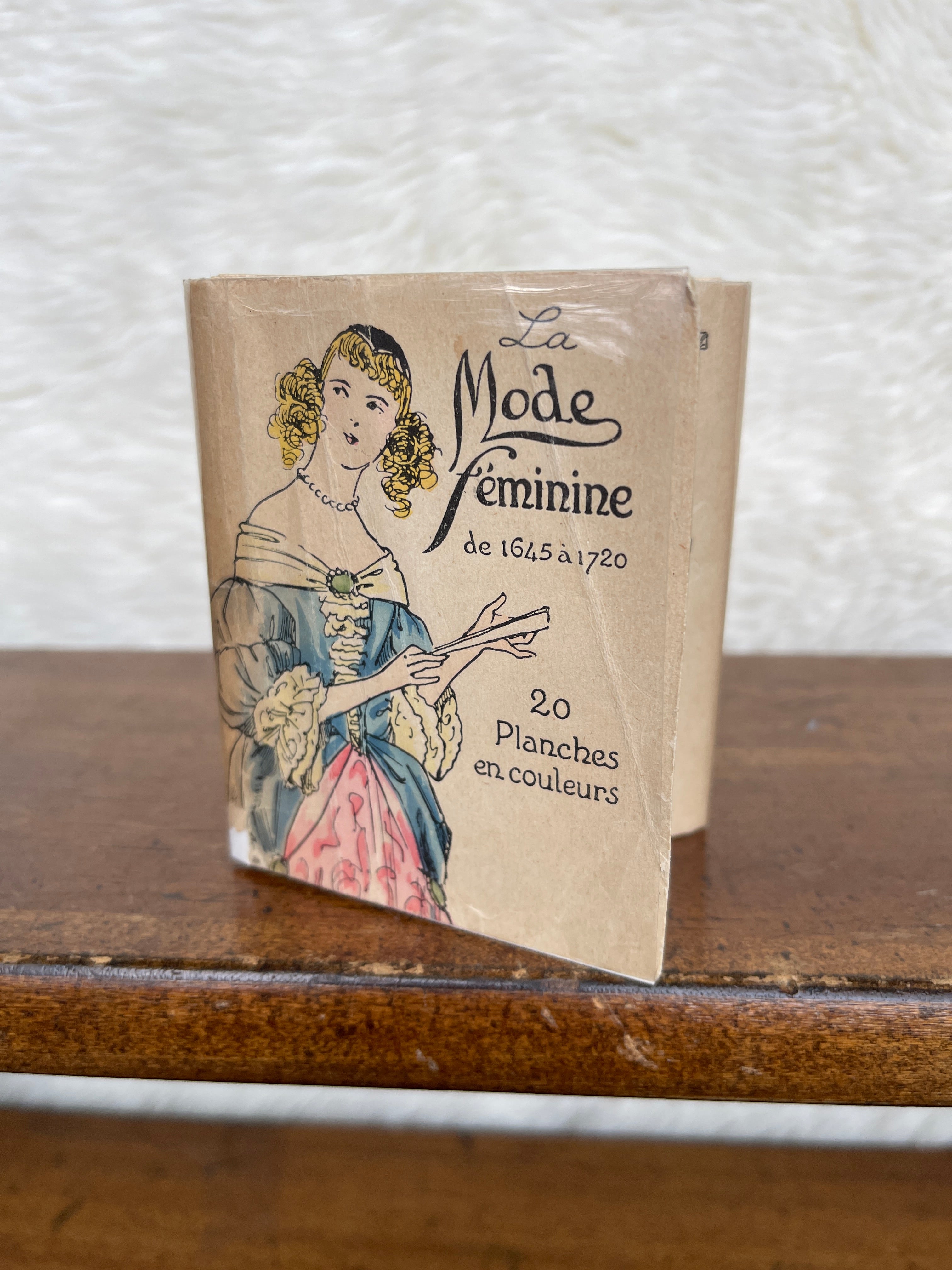 Vintage French Mini “La Mode Féminine de 1645 à 1720” Hand Colored Fashion 20 Plate Portfolio