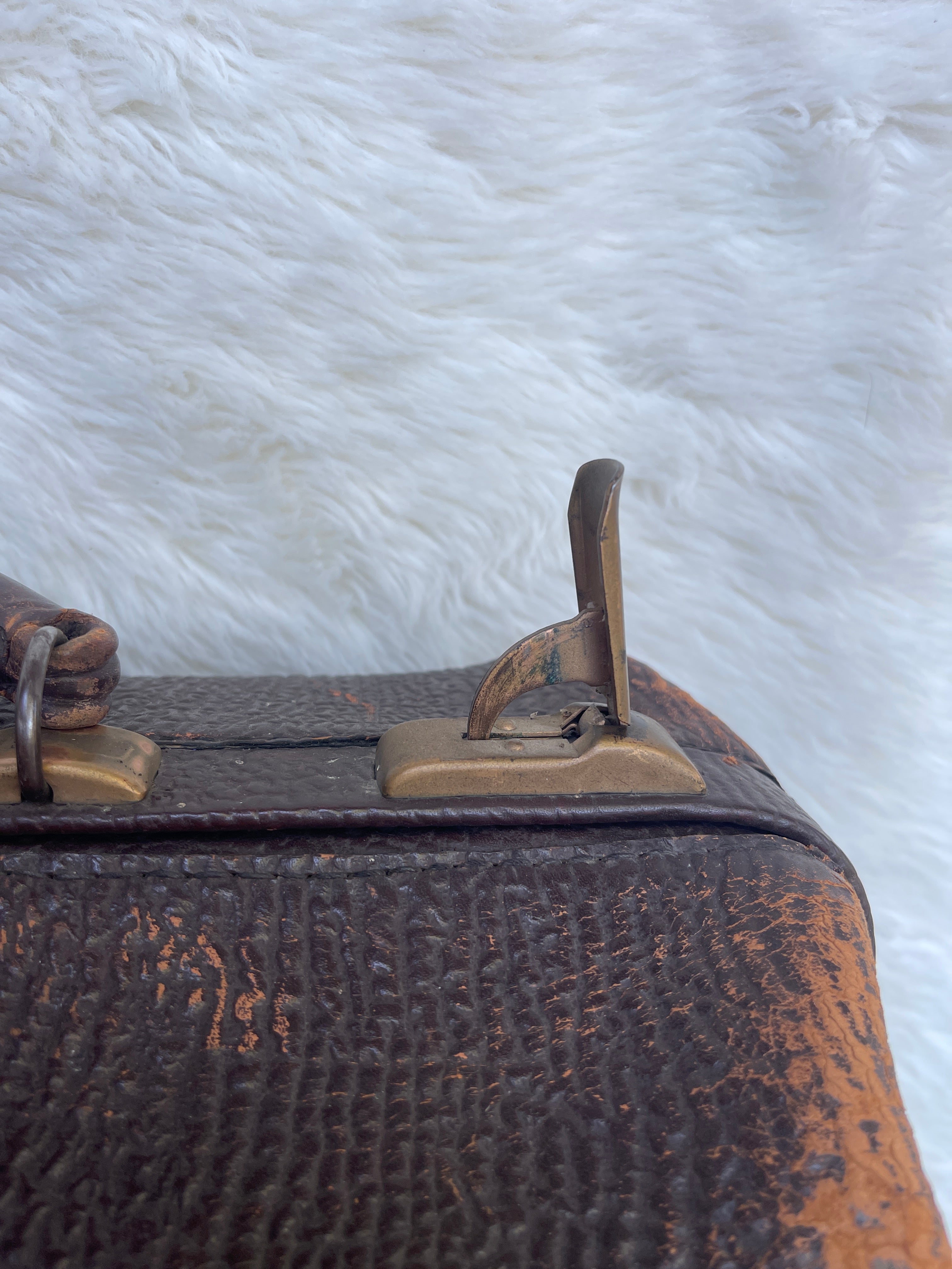 Vintage Brown Leather Medical Doctor Apothecary Bag